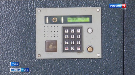 «Замена» домофона обошлась тульской пенсионерке в 250 тысяч рублей