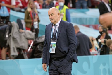 Черчесов прокомментировал победу «Ахмата» над «Зенитом»