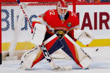 "Флорида" обыграла "Ванкувер" в матче НХЛ, Бобровский пропустил пять шайб