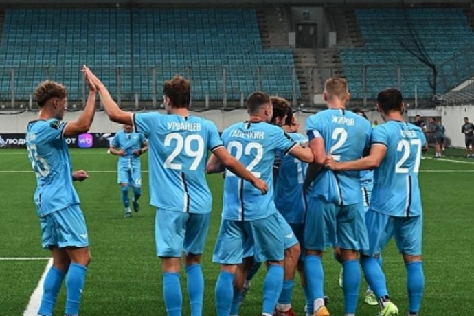 "Челябинск" позволил "Арсеналу" отыграться с 0:2