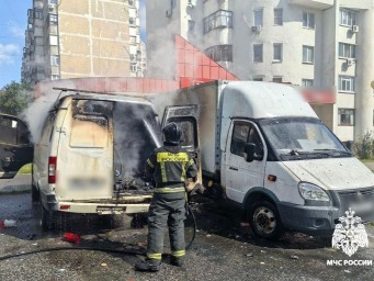 На Харгоре в Белгороде сгорел автомобиль