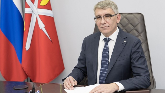 Дмитрий Миляев поздравил дорожников Тульской области с профессиональным праздником Дмитрий Миляев поздравил дорожников Тульской области с профессиональным праздником