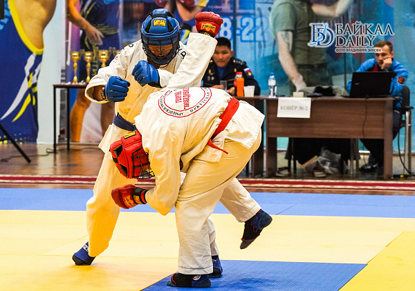 В Бурятии дети посоревнуются в армейском рукопашном бое В Бурятии дети посоревнуются в армейском рукопашном бое