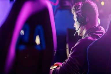 Школьники смогут посещать внеурочные занятия по киберспортивным дисциплинам