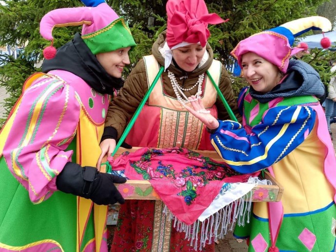 Сразу три ярмарки товаров местных производителей пройдут в Ярославской области в выходные Сразу три ярмарки товаров местных производителей пройдут в Ярославской области в выходные