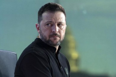 В Киеве сообщили о плане Зеленского нанести удар по России