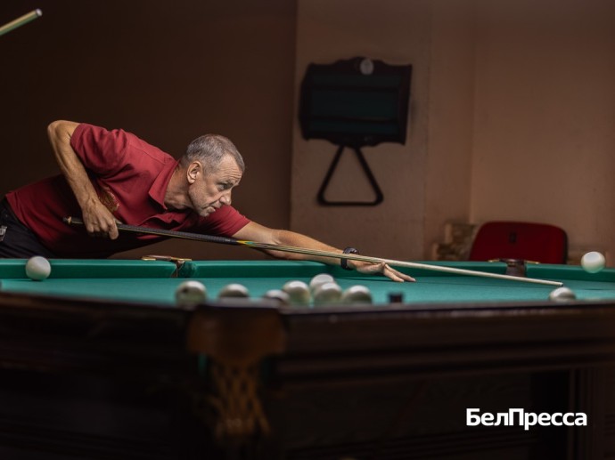 Сила мысли и зрения. Белгородский бильярд переживает очередную волну популярности Сила мысли и зрения. Белгородский бильярд переживает очередную волну популярности