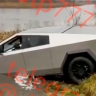 В Новой Москве вытащили из пруда пикап Tesla Cybertruck