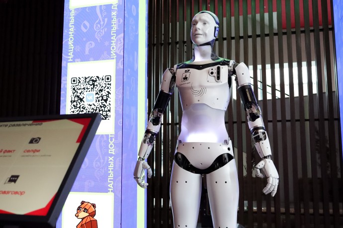 Россияне стали чаще советоваться с ИИ по поводу отношений