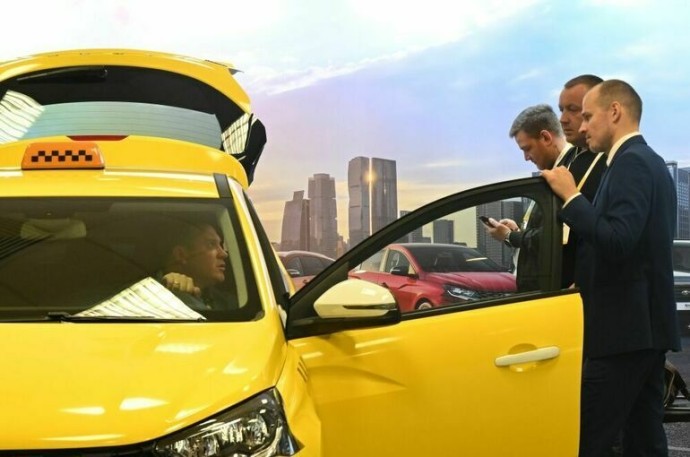 На каких такси будут ездить россияне На каких такси будут ездить россияне