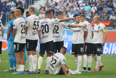 Голкипер Бабурин покинул «Торпедо»