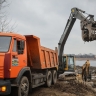 В Рыбинске завершают разбор пирса бывшего комбикормового завода
