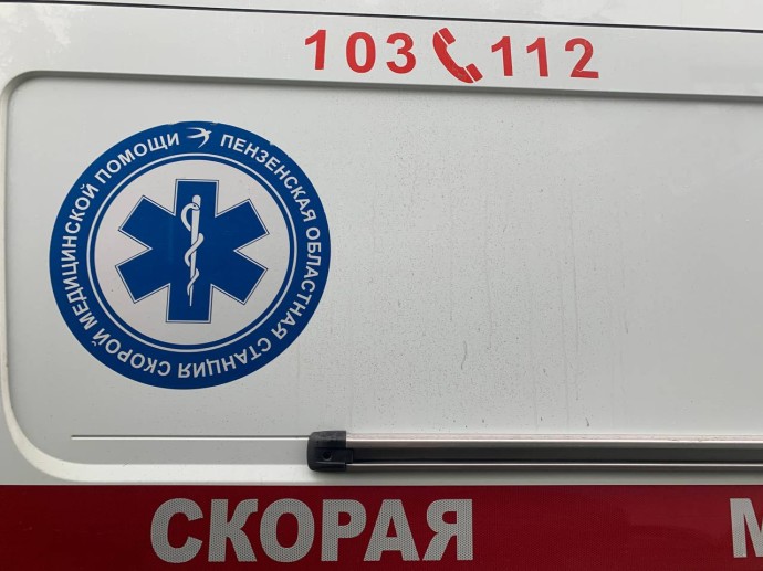 Семь человек, включая годовалого ребенка, увезли в больницу после ДТП в Кузнецке Семь человек, включая годовалого ребенка, увезли в больницу после ДТП в Кузнецке