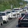 "Едем третий час!": сахалинцы массово жалуются на пробки до Анивы