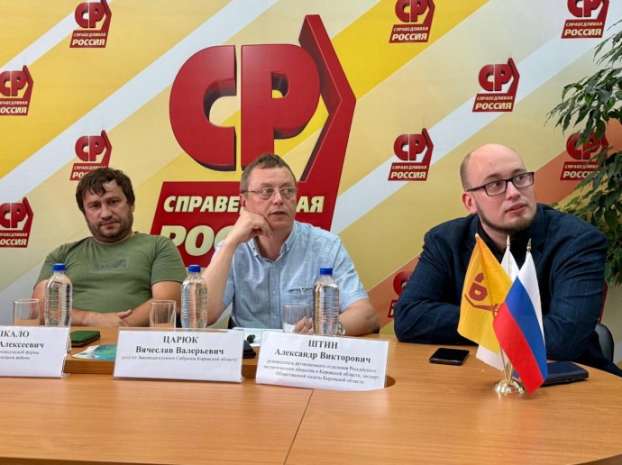 «Темно и депрессивно»: Царюк предложил сменить часовой пояс в регионе