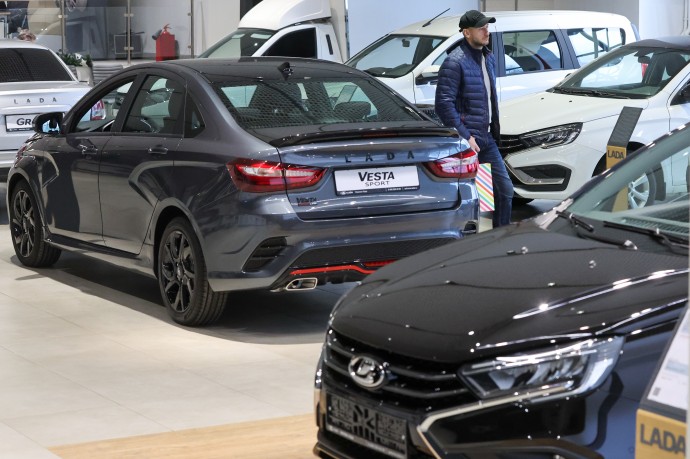 Минпромторг хочет поддержать спрос на авто с помощью льготных программ
