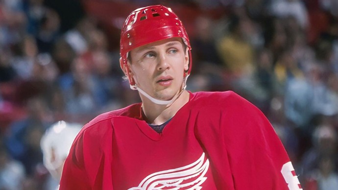 Ларионов: "Меня выгнали с тренировки "Флориды", а потом я выиграл Кубок Стэнли" Ларионов: "Меня выгнали с тренировки "Флориды", а потом я выиграл Кубок Стэнли"