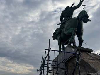 В Уфе завершили подготовку к реконструкции памятника Салавату Юлаеву