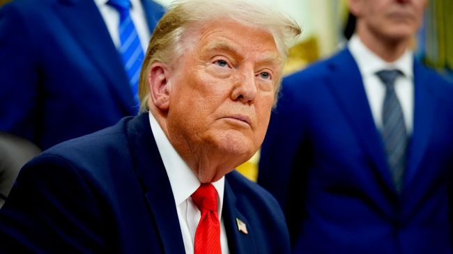 Трамп заявил, что готов встретиться с Путиным после мирной сделки по Украине