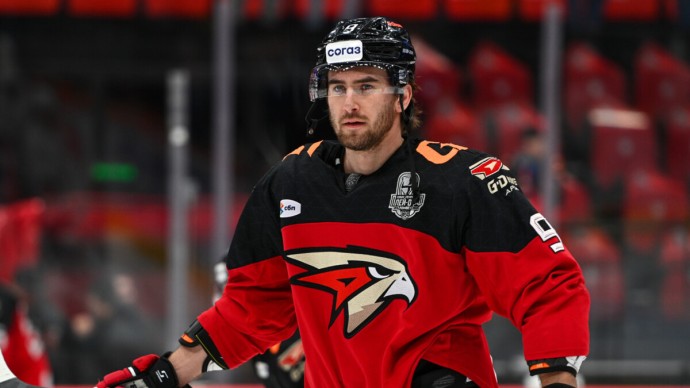 "Авангард" заключил многолетний контракт со звездой НХЛ Майклом Маклаудом "Авангард" заключил многолетний контракт со звездой НХЛ Майклом Маклаудом