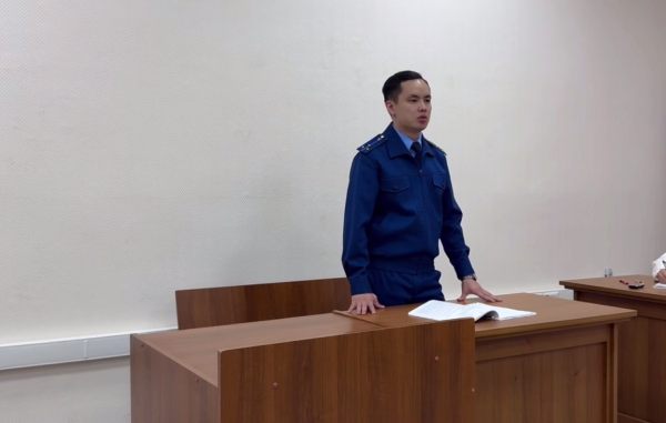 Улан-удэнка заработала «уголовку», пытаясь помочь другу