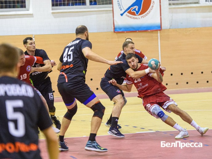 Гандболисты «Технолога-Спартака» дважды уступили команде «Ростов-Дон»