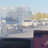 Пробка, которой не видно конца, образовалась на выезде из Южно-Сахалинска