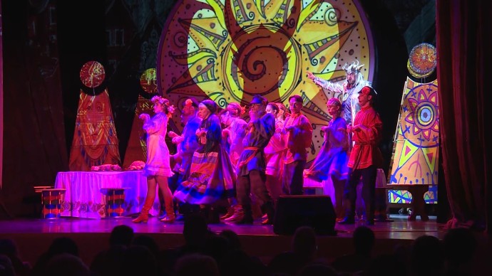 В Петербурге состоялась премьера семейного мюзикла «Шиворот-Навыворот» в театре «Синяя Птица» В Петербурге состоялась премьера семейного мюзикла «Шиворот-Навыворот» в театре «Синяя Птица»