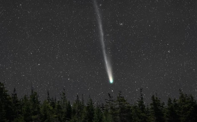 Комета C/2025 A6 (Lemmon) приближается к Земле Комета C/2025 A6 (Lemmon) приближается к Земле