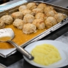 В РФ хотят запретить кормить школьников пальмовым маслом