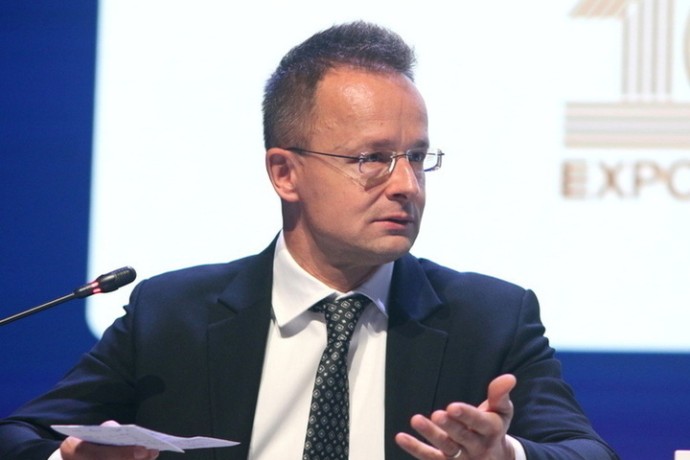 Сибига в стиле Зеленского нахамил главе МИД Венгрии Сийярто