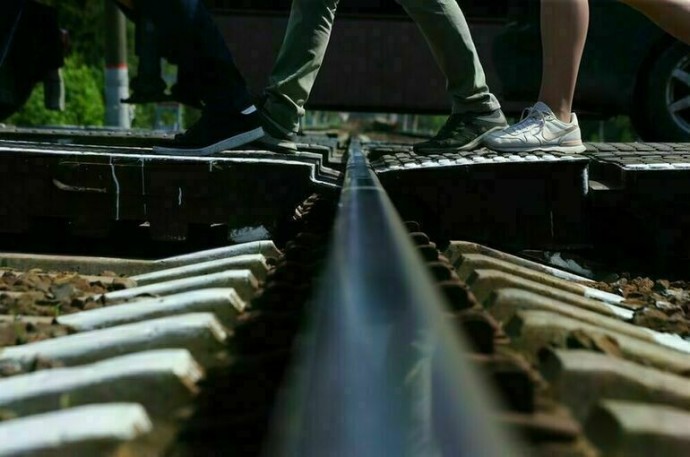 Штраф за переход железной дороги на красный увеличили