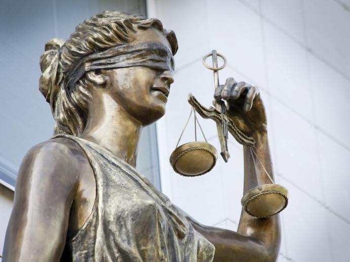 Бывшая сотрудница белгородской полиции пойдёт под суд за нарушение прав двух иностранцев Бывшая сотрудница белгородской полиции пойдёт под суд за нарушение прав двух иностранцев