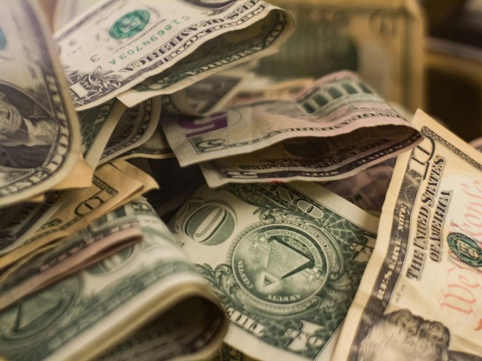 В США изучают возможность новой волны долларизации мировой экономики