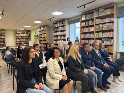 В Волновахском районе Донецкой Народной Республики после капитального ремонта открыта муниципальная библиотека