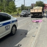 Водитель мопеда погиб под колесами КамАЗа в Горно-Алтайске