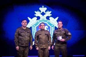 Творческая бригада СК России выступила с концертной программой «Живет Победа в сердцах поколений» в Запорожской области и санатории «Родина» в Республике Крым