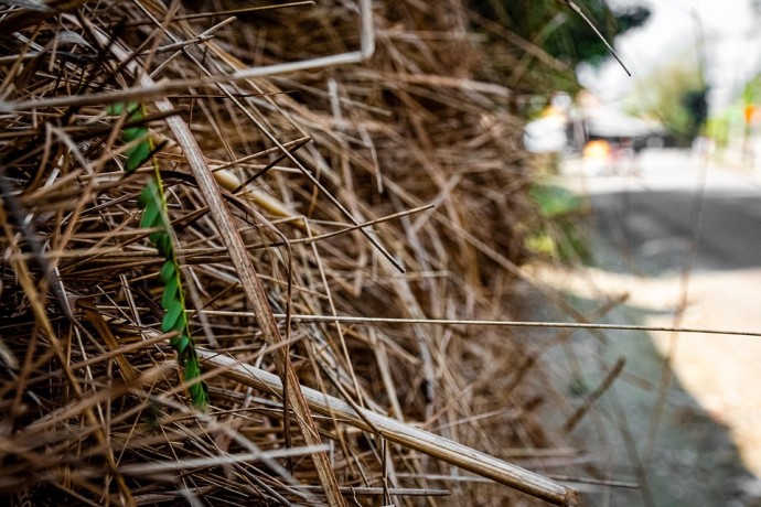 В Пензенской области сожгли 50 тюков сена