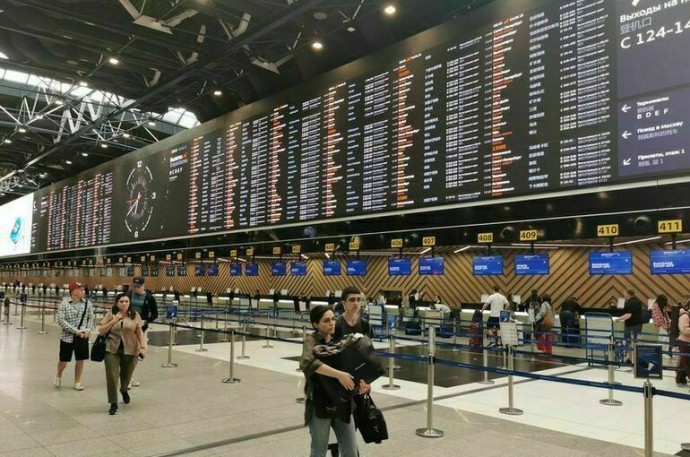 Депутаты предложили повысили планку долга для разрешения на выезд за границу Депутаты предложили повысили планку долга для разрешения на выезд за границу