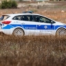 Двое полицейских на глазах у всех занялись сексом в автомобиле
