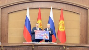 Алексей Оверчук: Россия передаёт Киргизии 651 тыс. учебников по русскому языку