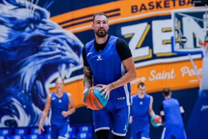 В "Зените" будут проводить больше командных ужинов, чтобы улучшить результаты