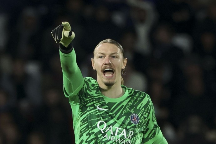 Сафонов может субботу впервые сыграть за ПСЖ в нынешнем сезоне, Шевалье не тренируется