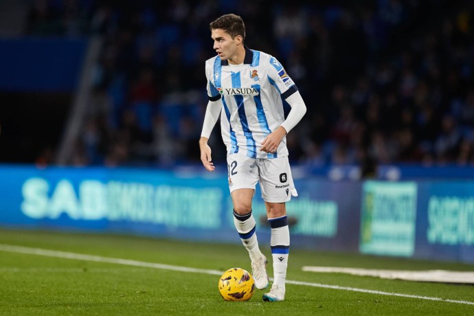 Непомнящий предположил, что Карпин уже обсуждал с Захаряном возвращение в «Динамо»