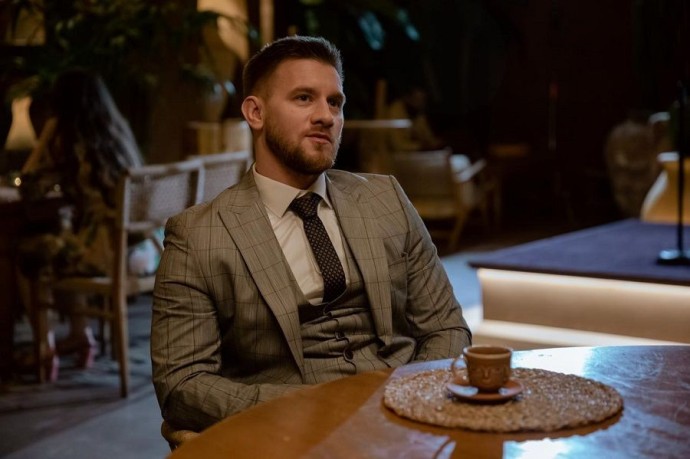 Бывший гонщик и моряк из Владивостока снялся в сериале «Близкое счастье»