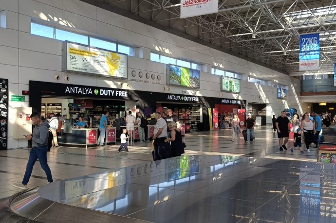 Стал известен вердикт суда в отношении бросившей ребенка в Анталье россиянки