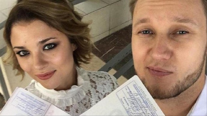 «Просто не проснулась»: Солист группы «Челси» похоронил 34-летнюю жену