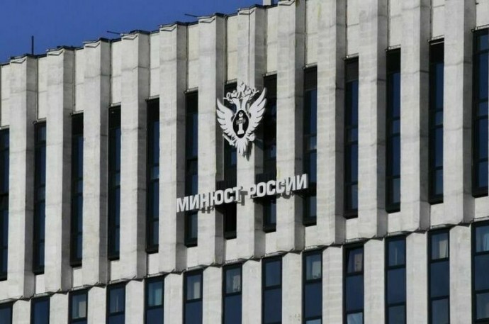 Блогера Шпака и журналистку Баблоян признали иноагентами