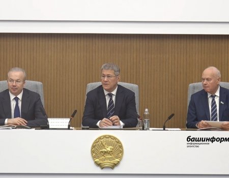 Делегация Башкирии во главе с Радием Хабировым отправится в Москву Делегация Башкирии во главе с Радием Хабировым отправится в Москву