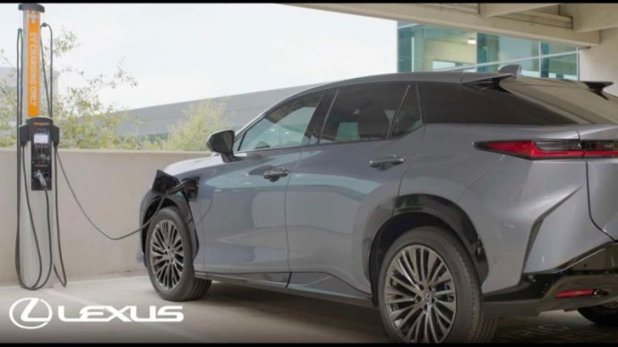 Lexus приобрёл участок земли в Шанхае для строительства своего предприятия, где будут выпускаться электромобили